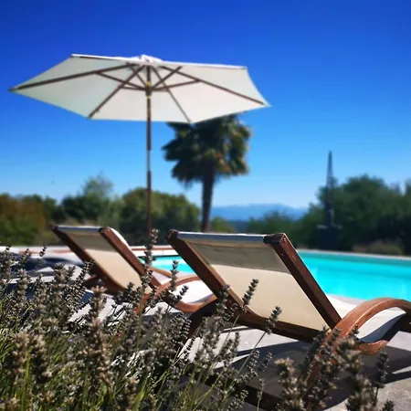 Bed and Breakfast Chateau Mont Joly 4*