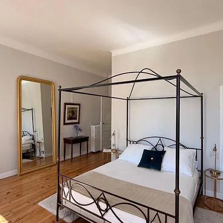 Chateau Mont Joly Bed & Breakfast