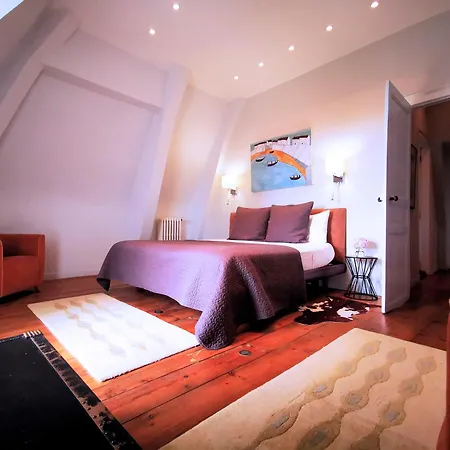 Chateau Mont Joly Bed and Breakfast