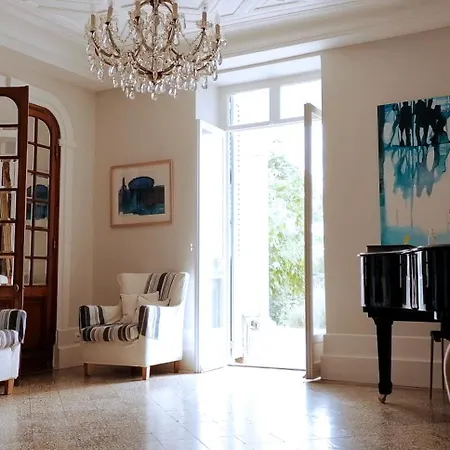 Bed and Breakfast Chateau Mont Joly Gan