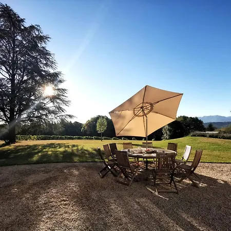 Bed and Breakfast Chateau Mont Joly 4*
