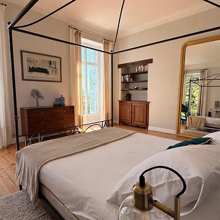 Chateau Mont Joly Bed & Breakfast
